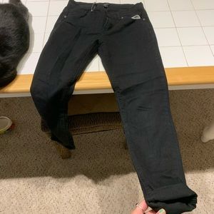 Black skinny jeans